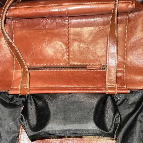 ***SOLD*** Tuscan’s Collection Leather Bag - Picture 16 of 16